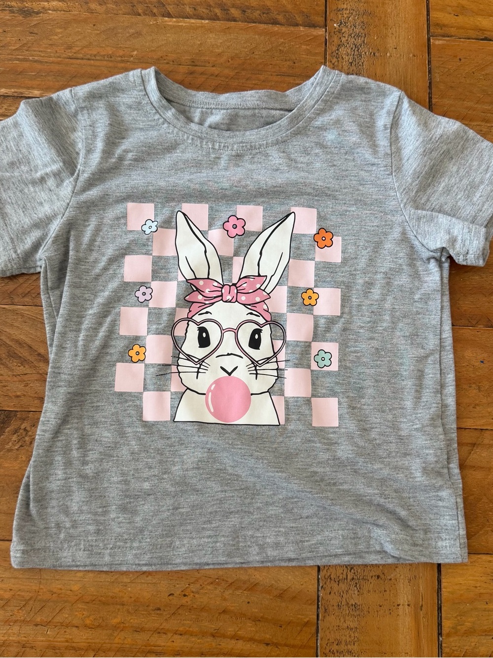 Grey Kids Tee with Bunny Bubblegum Graphic